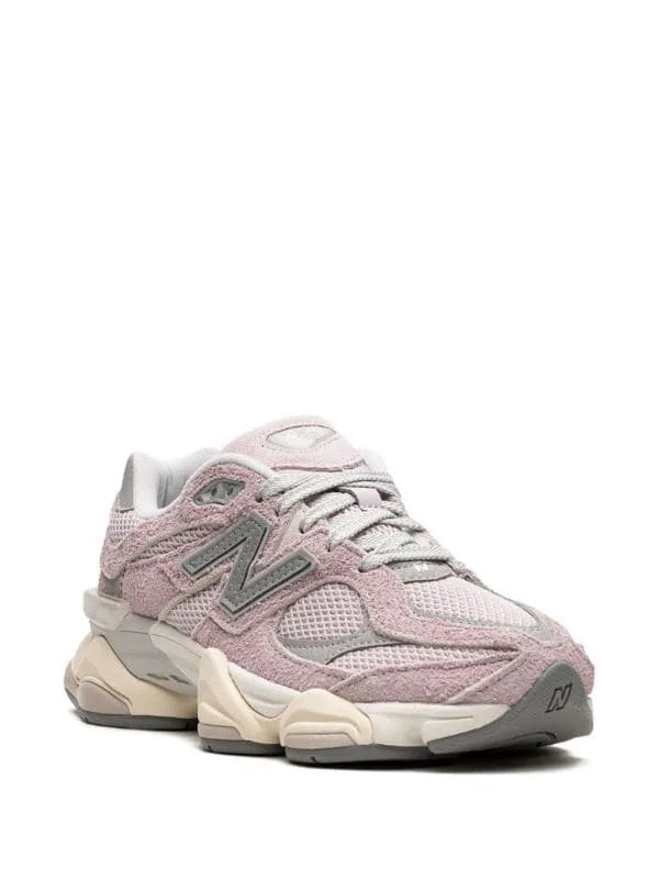 New Balance 9060 “Pink”