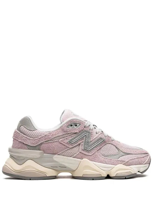 New Balance 9060 “Pink”